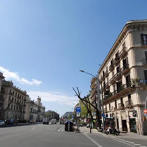 Orleans 2*, Barcelona Spania