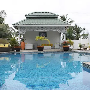 https://le-bonheur-villa-mahe.maheislandhotels.com